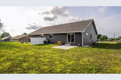 447 E Hartford Street, Cadott, WI 54727 - Photo 5