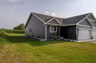 447 E Hartford St, Cadott, WI 54727 - Photo 3
