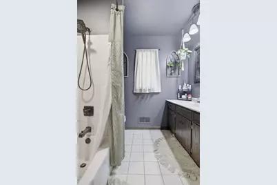 1819 Grandview Drive, Eau Claire, WI 54703 - Photo 19