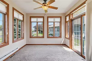 2912 Putnam Gln Pl, Eau Claire, WI 54701 - Photo 11