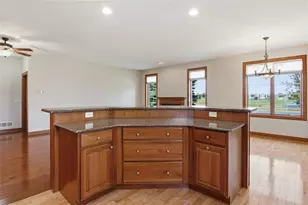 2912 Putnam Gln Pl, Eau Claire, WI 54701 - Photo 5
