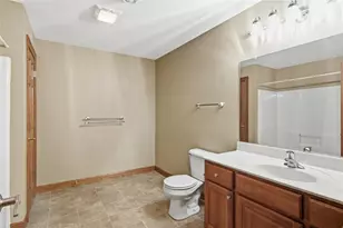 2912 Putnam Gln Pl, Eau Claire, WI 54701 - Photo 23