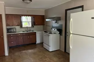 1801 Altoona Ave, Eau Claire, WI 54701 - Photo 9