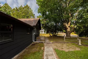 415 E 6th St, Ladysmith, WI 54848 - Photo 3