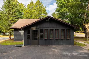 415 E 6th St, Ladysmith, WI 54848 - Photo 37