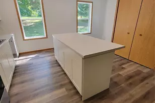 3315 Darryl Ln, Eau Claire, WI 54703 - Photo 9