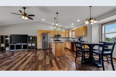 519 Haglin Avenue, Cameron, WI 54822 - Photo 3