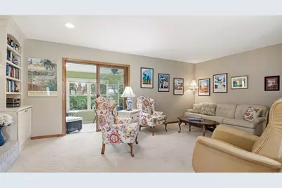 3354 Westhaven Court, Eau Claire, WI 54701 - Photo 5