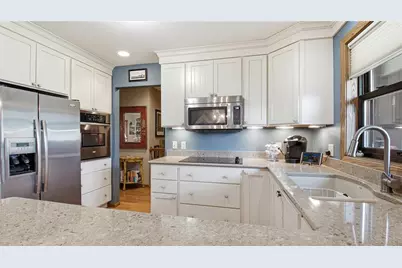 3354 Westhaven Court, Eau Claire, WI 54701 - Photo 13