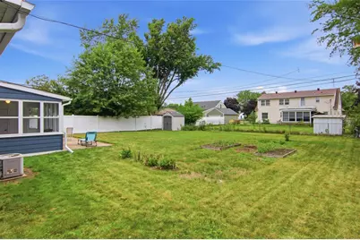 230 W Grant Avenue, Eau Claire, WI 54701 - Photo 31