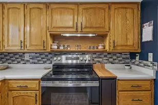 230 W Grant Ave, Eau Claire, WI 54701 - Photo 9