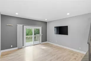 2731 Morningside Dr, Eau Claire, WI 54703 - Photo 3