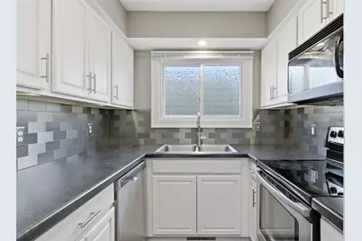 2731 Morningside Drive #A, Eau Claire, WI 54703 - Photo 7