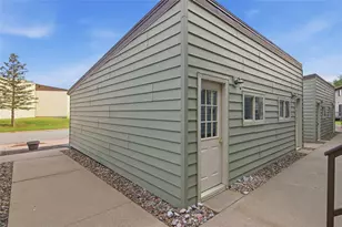 2731 Morningside Dr, Eau Claire, WI 54703 - Photo 29