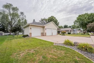 1704 Sierra Dr, Eau Claire, WI 54701 - Photo 43