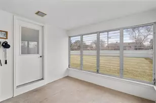 703 E Grant Ave, Eau Claire, WI 54701 - Photo 17