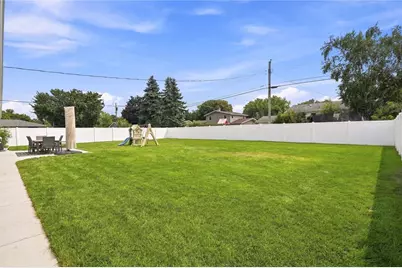 703 E Grant Avenue, Eau Claire, WI 54701 - Photo 39