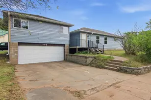 2124 Edgewood Ln, Eau Claire, WI 54703 - Photo 25
