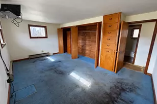 W13369 S Town Line Rd, Gilman, WI 54433 - Photo 13