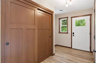 1323 Carpenter Ave, Eau Claire, WI 54703 - Photo 13