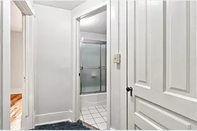 453 Summit Avenue, Eau Claire, WI 54701 - Photo 25
