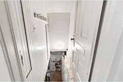 453 Summit Avenue, Eau Claire, WI 54701 - Photo 33