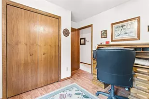1119 Thompson Dr, Altoona, WI 54720 - Photo 23