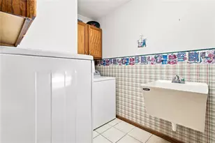 1119 Thompson Dr, Altoona, WI 54720 - Photo 13