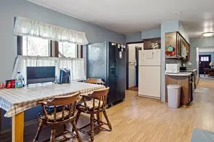 2234 11th St, Eau Claire, WI 54703 - Photo 3