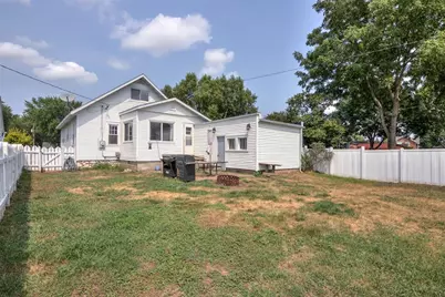 523 W Elm Street, Chippewa Falls, WI 54729 - Photo 23