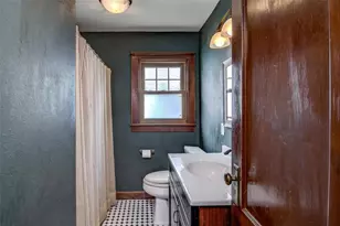 523 W Elm St, Chippewa Falls, WI 54729 - Photo 17