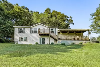 1318 S Gooder Avenue, Eau Claire, WI 54703 - Photo 1