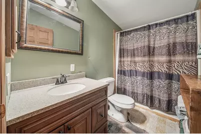 1318 S Gooder Avenue, Eau Claire, WI 54703 - Photo 7