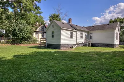 1022 E Madison Street, Eau Claire, WI 54703 - Photo 23