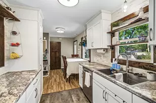 2313 14th St, Eau Claire, WI 54703 - Photo 15