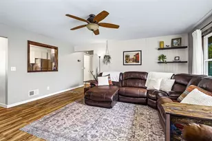 2313 14th St, Eau Claire, WI 54703 - Photo 9