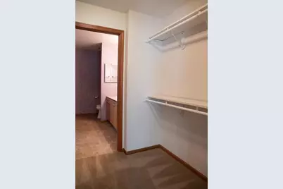 4433 E Hamilton Avenue #23, Eau Claire, WI 54701 - Photo 11