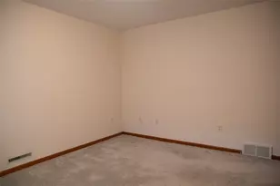 4433 E Hamilton Ave, Eau Claire, WI 54701 - Photo 31