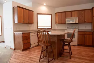 4433 E Hamilton Ave, Eau Claire, WI 54701 - Photo 5
