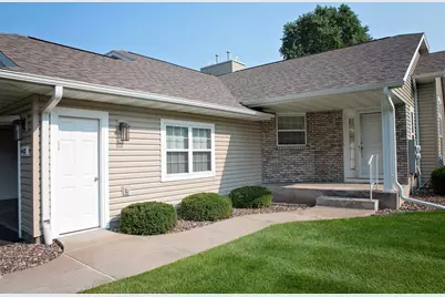 4433 E Hamilton Avenue #23, Eau Claire, WI 54701 - Photo 35