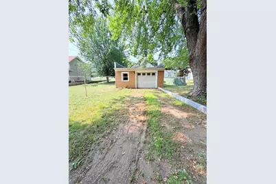 213 S State Street, Chippewa Falls, WI 54729 - Photo 29