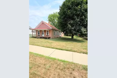 213 S State Street, Chippewa Falls, WI 54729 - Photo 25