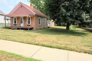 213 S State St, Chippewa Falls, WI 54729 - Photo 25