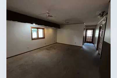105 N Main Street, Cochrane, WI 54622 - Photo 9
