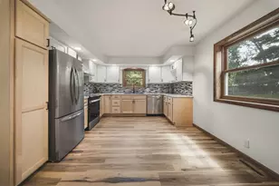 727 Rassbach St, Eau Claire, WI 54701 - Photo 11