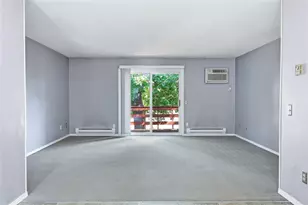 227 Harvest Ln, Altoona, WI 54720 - Photo 13