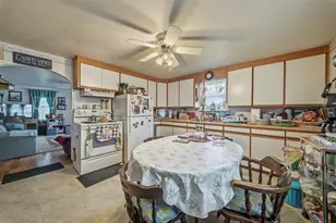 1135 Mansfield St, Chippewa Falls, WI 54729 - Photo 7