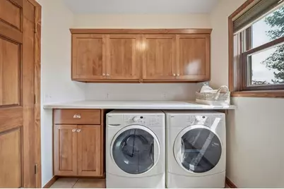 913 Bridgewater Avenue, Chippewa Falls, WI 54729 - Photo 15