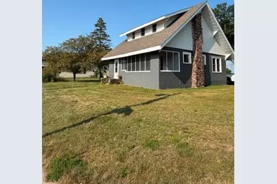 121 N River St, Spooner, WI 54801 - Photo 3