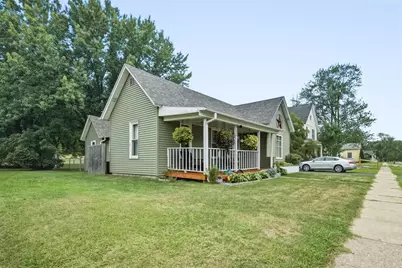 1619 Garfield Avenue, Altoona, WI 54720 - Photo 3